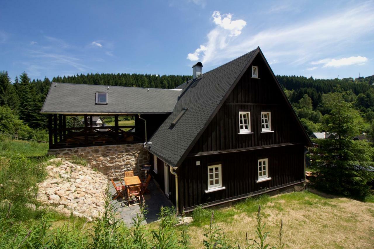 Ferienhaus Anno Dazumal, Wie Zu Opa'S Zeiten Klingenthal Exterior photo