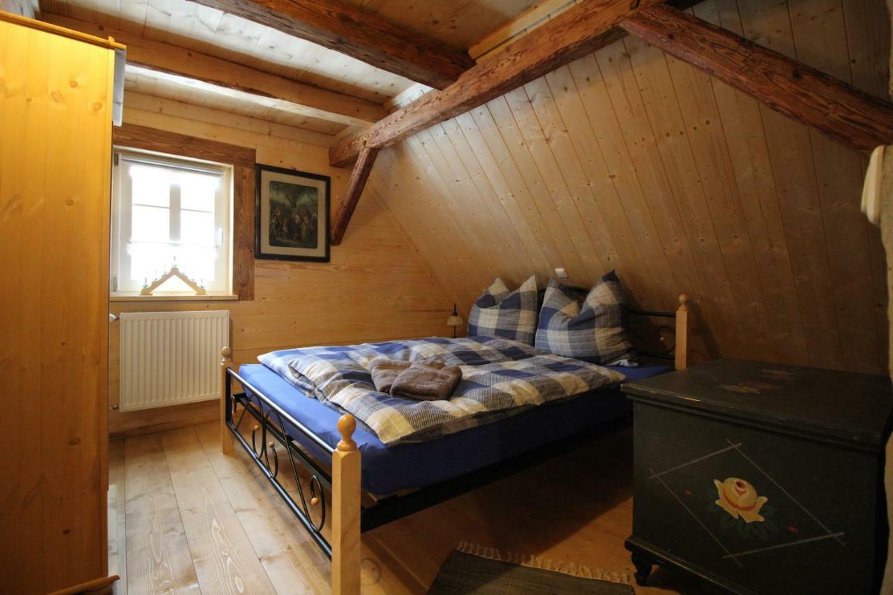 Ferienhaus Anno Dazumal, Wie Zu Opa'S Zeiten Klingenthal Exterior photo
