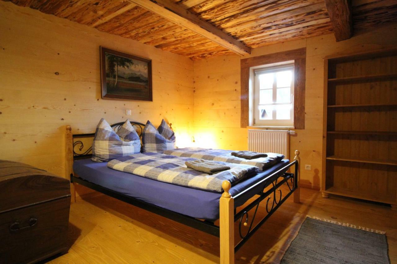 Ferienhaus Anno Dazumal, Wie Zu Opa'S Zeiten Klingenthal Exterior photo
